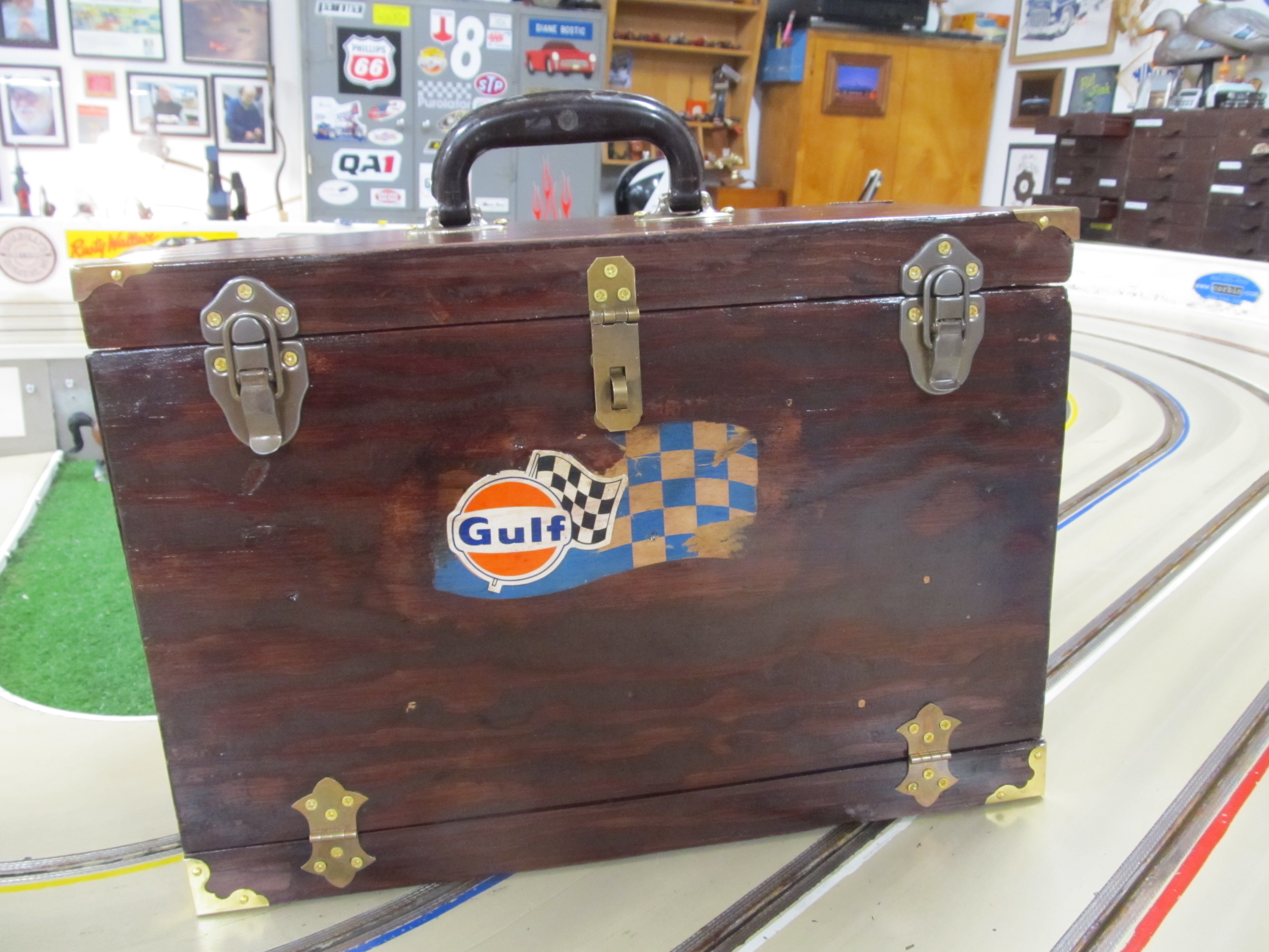 http://www.naste.org/members/bill/Gulfslotbox1.jpg