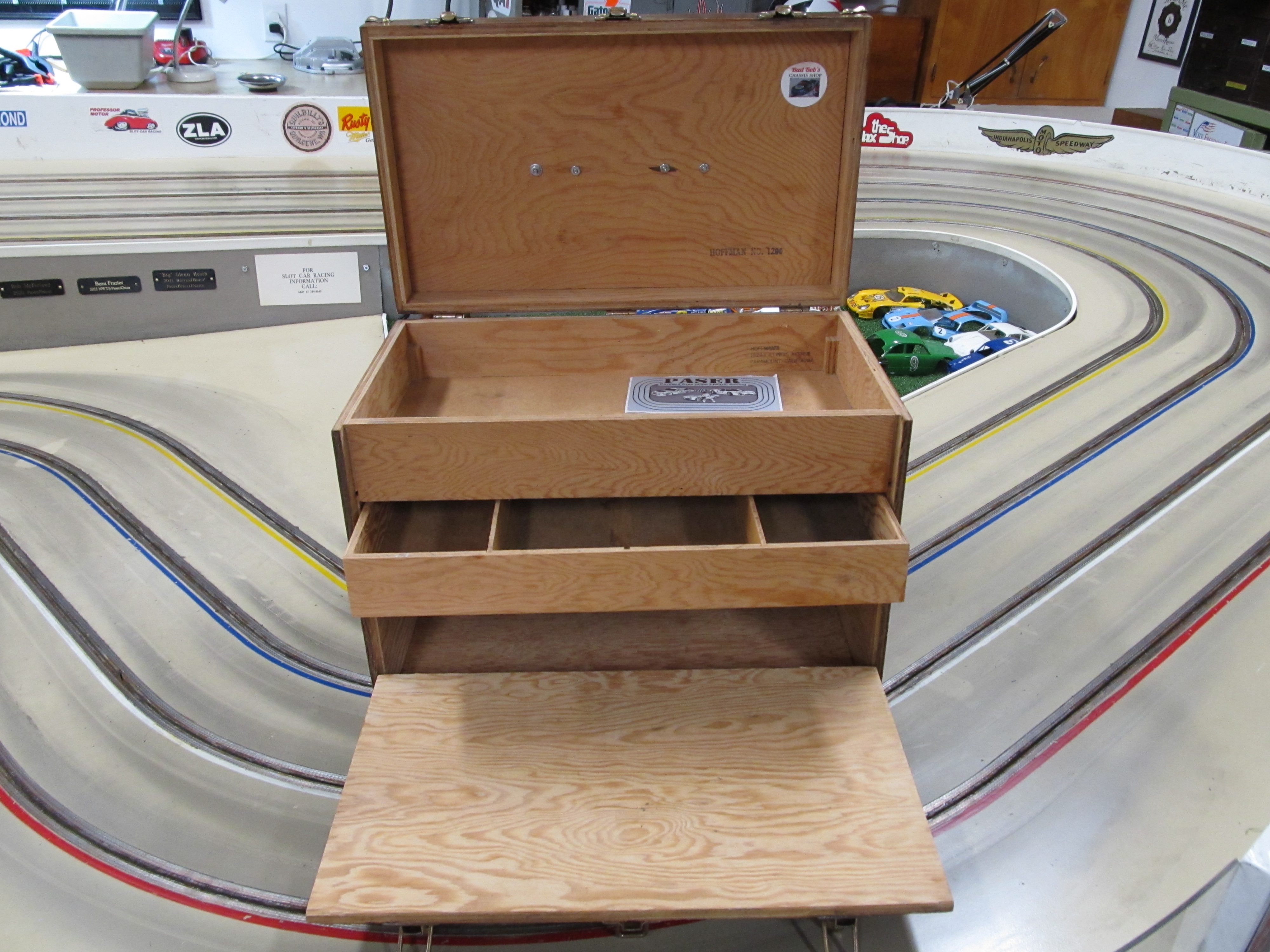 http://www.naste.org/members/bill/Hoffmanslotbox4.jpg